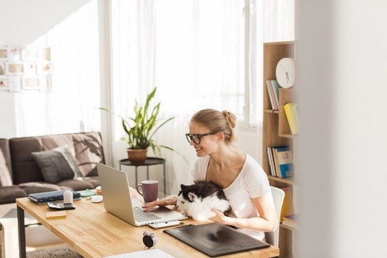 Pew: Người lao động có xu hướng chọn làm việc từ xa