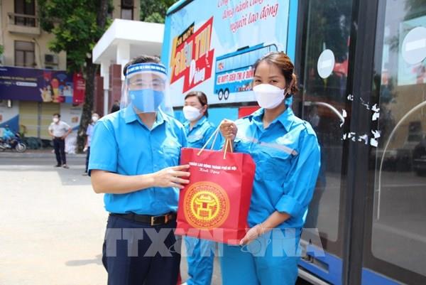 15.000 lao động Thủ đô được nhận quà từ chương trình “Xe buýt siêu thị 0 đồng”