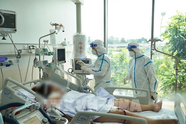 TP. Hồ Chí Minh: Cứu sống "ngoạn mục"  nhiều ca COVID-19 nguy kịch