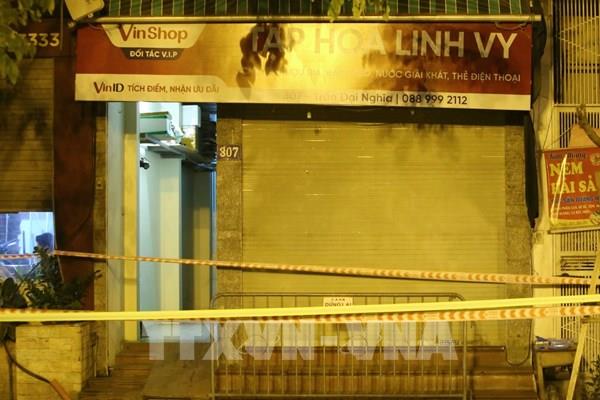 Hà Nội phong tỏa, xét nghiệm COVID-19 với nhiều người dân phố Trần Đại Nghĩa