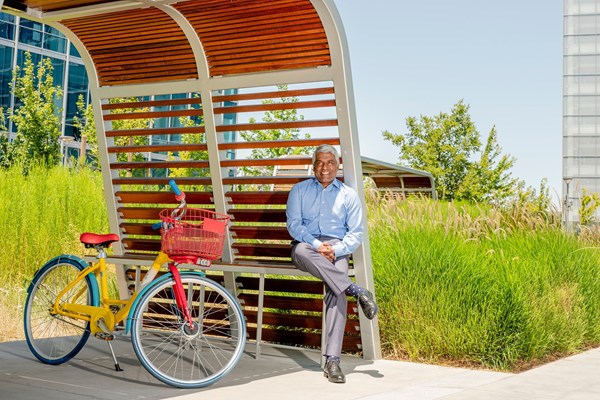 Google đối đầu với Amazon và Microsoft để trở thành gã khổng lồ ở mảng điện toán đám mây