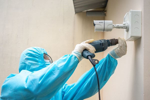 FPT tiếp tục nâng băng thông Internet và hỗ trợ các y bác sĩ tuyến đầu trong mùa dịch