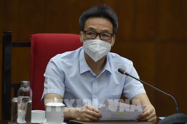 Phó Thủ tướng: ​Phân biệt rõ giữa giường điều trị COVID-19 với giường bệnh đơn thuần