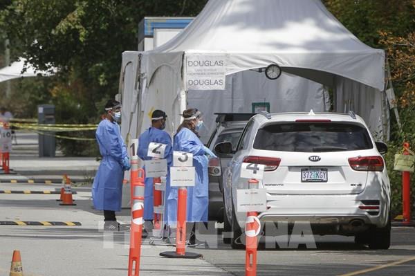 Canada triển khai “hộ chiếu vaccine”