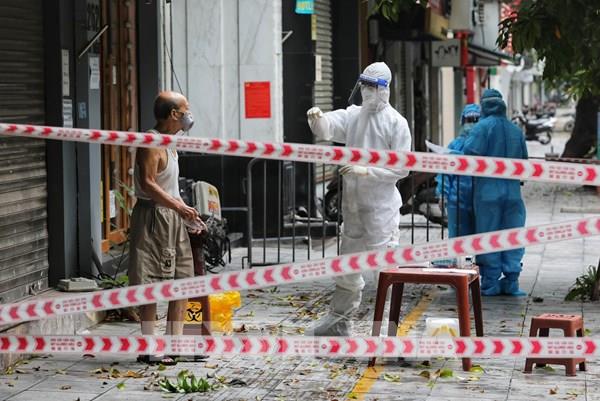 Sáng 13/8, Hà Nội có thêm 8 ca cộng đồng và 11 ca tại khu cách ly