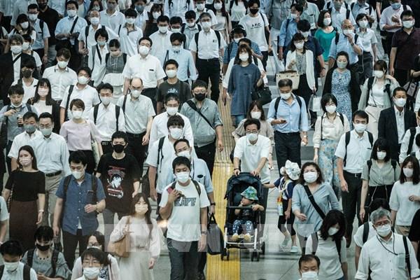 Nhật Bản lần đầu ghi nhận hơn 20.000 ca mắc mới một ngày