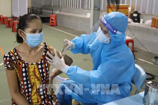 TPHCM tiêm vaccine Vero Cell cho người dân theo nguyên tắc tự nguyện