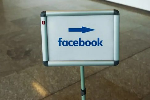 Facebook hoãn kế hoạch cho nhân viên làm việc tại văn phòng