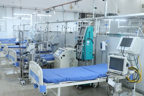 Đưa vào hoạt động Trung tâm Hồi sức tích cực bệnh nhân COVID-19 tại Long An