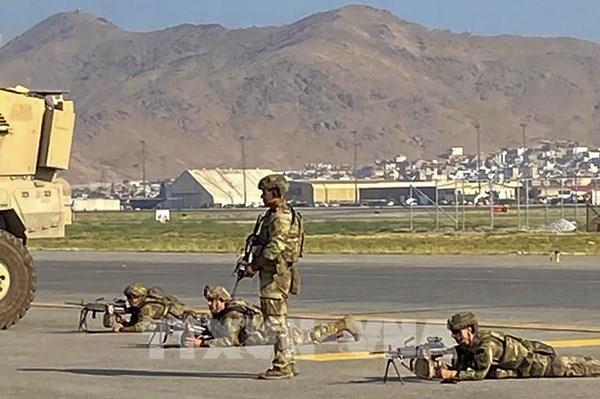 Mỹ đạt thỏa thuận với Taliban về các chuyến bay sơ tán