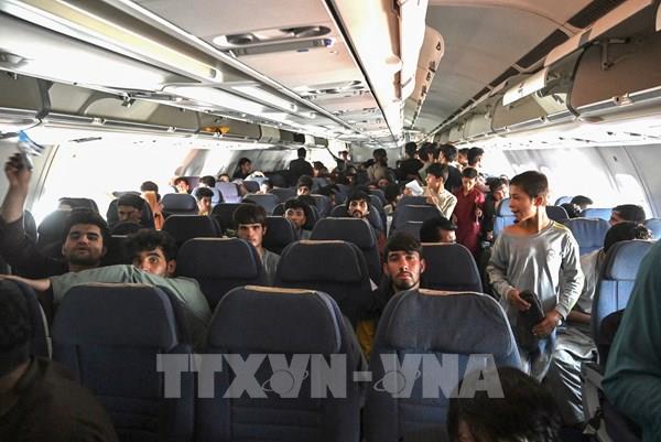 Taliban khẳng định đang "giữ lời hứa" hỗ trợ các nước sơ tán công dân