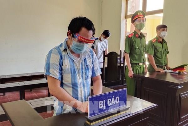 Phạt 30 tháng tù đối tượng hành hung lực lượng chốt kiểm dịch