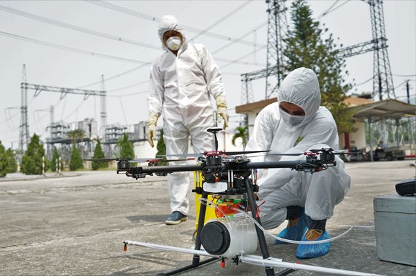 EVN lên phương án vừa phòng chống dịch COVID-19, vừa phòng chống thiên tai