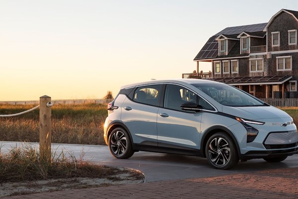 GM khắc phục sự cố lỗi pin xe điện gây cháy nổ