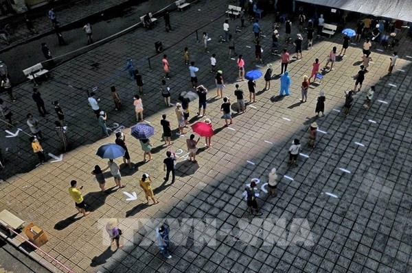 Hà Nội xét nghiệm sàng lọc COVID-19 diện rộng cho người dân phường Hoàng Liệt, quận Hoàng Mai