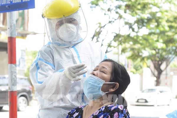 Đà Nẵng phát hiện nhiều ca mắc COVID-19 trong cộng đồng nhờ xét nghiệm 
