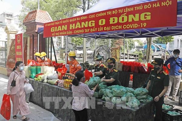 “Ấm lòng” gian hàng 0 đồng trong những ngày Hà Nội giãn cách xã hội