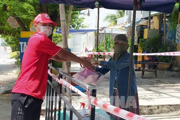 Đà Nẵng hỗ trợ lương thực và nhu yếu phẩm cho hơn 50.000 hộ dân gặp khó khăn