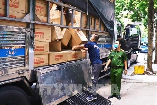 Hà Nội kiểm tra toàn bộ phương tiện vận tải được cấp mã “luồng xanh”