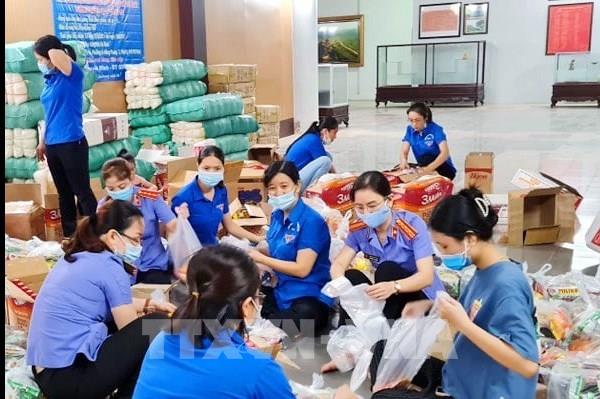 TP. HCM bảo đảm cung ứng hàng hóa, thực phẩm đến tận nhà cho từng người dân