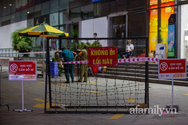 Phong tỏa chung cư The Artemis Lê Trọng Tấn vì có cư dân nhiễm COVID-19 