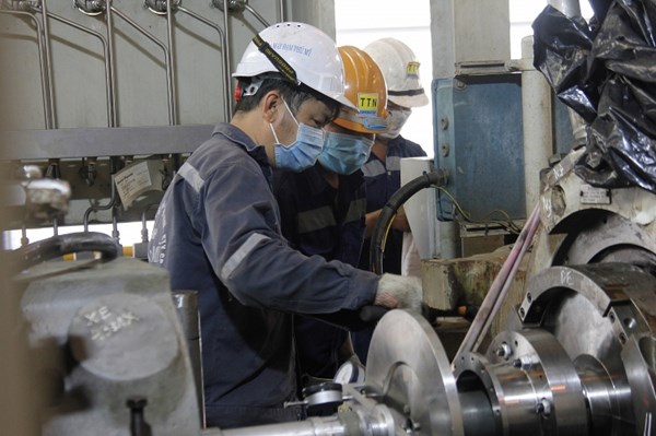 Khó khăn trong tiêu thụ các sản phẩm dầu khí