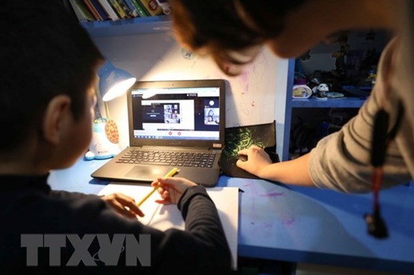 Hà Nội chủ động các giải pháp học trực tuyến cho học sinh lớp một