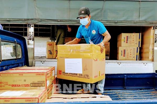 Ngày đầu áp dụng chở hàng vào Cần Thơ phải đăng ký trước, nhiều tài xế bỡ ngỡ