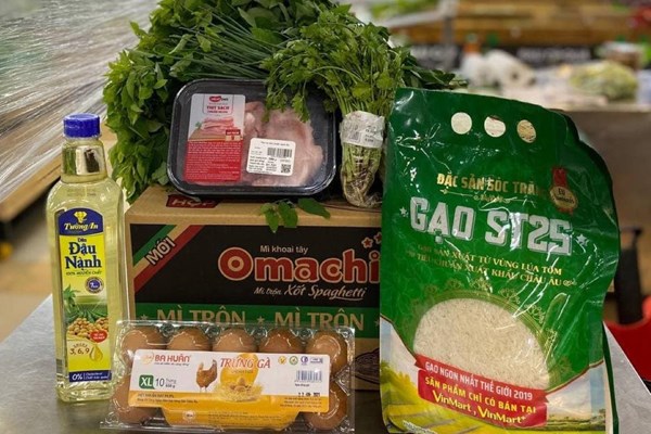 VinMart/VinMart+ đẩy nhanh giao hàng online cho người dân Tp Hồ Chí Minh