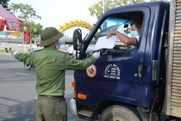 Thêm 2 chốt xét nghiệm nhanh COVID-19 tại cửa ngõ vào thành phố Đà Nẵng