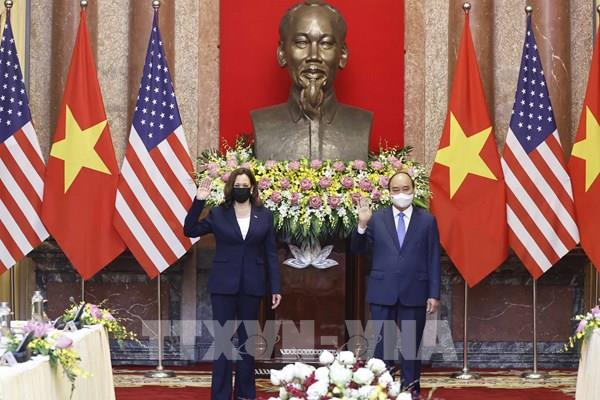 Phó Tổng thống Kamala Harris: Hoa Kỳ tiếp tục viện trợ thêm 1 triệu liều vaccine COVID-19 cho Việt Nam