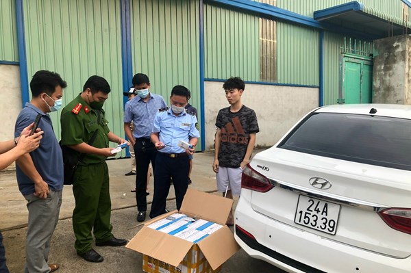 Lào Cai phát hiện, thu giữ hàng chục nghìn sản phẩm không rõ nguồn gốc