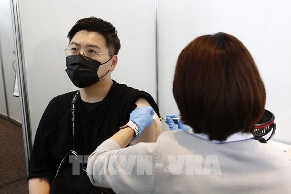 Moderna nói gì về lô vaccine bị đình chỉ ở Nhật Bản?