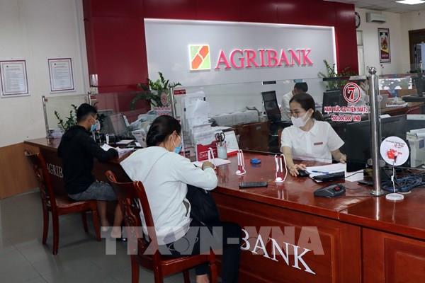 Kon Tum: Gần 29.000 khách hàng bị ảnh hưởng dịch COVID-19 được hỗ trợ lãi vay