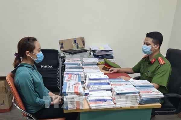 Hà Nội thu giữ số lượng lớn bộ kit test nhanh COVID-19 không rõ nguồn gốc