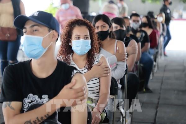 Mexico sáng tạo khẩu trang có khả năng tiêu diệt virus SARS-CoV-2