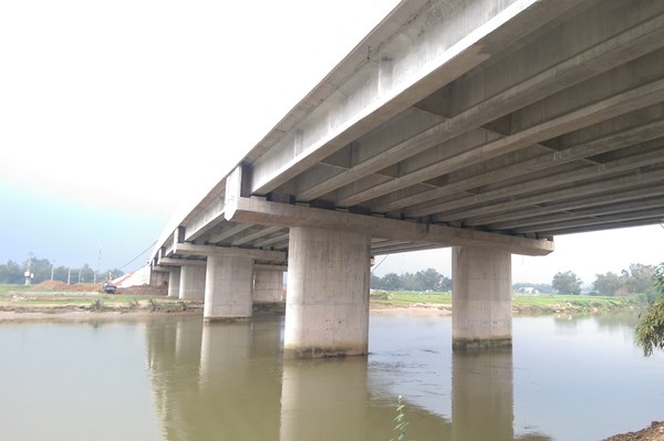 CDC lên phương án mua cổ phần chi phối công ty xây dựng công trình 