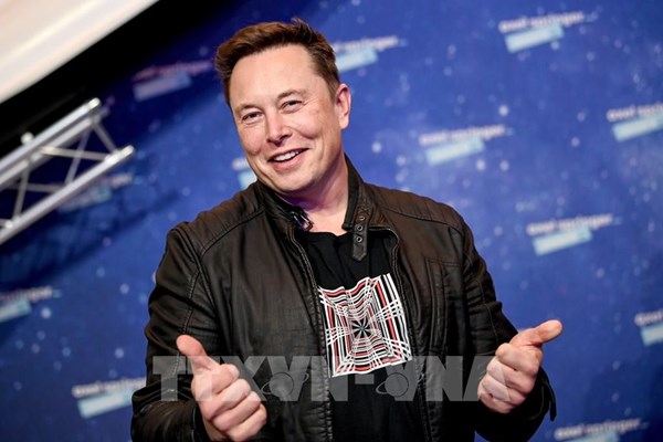 CEO Tesla phản bác những tuyên bố của mình về hệ thống “Tự lái hoàn toàn"