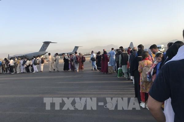 Gần 70% người Hàn Quốc ủng hộ cấp thị thực lưu trú dài hạn cho công dân Afghanistan