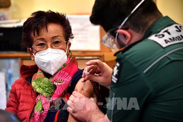 Australia nhấn mạnh tiêm vaccine ngừa COVID-19 là chìa khóa hạn chế tử vong