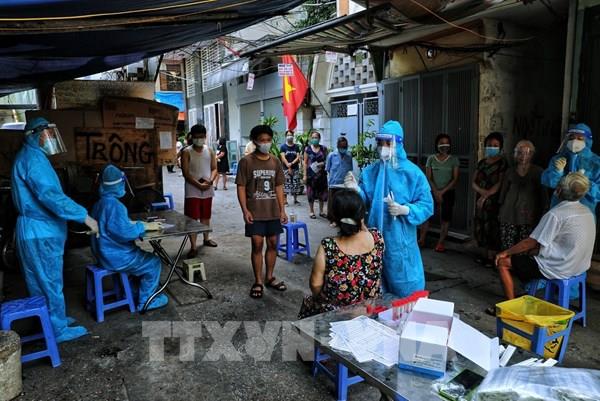 Trưa 1/9, Hà Nội thêm 20 ca mắc COVID-19 mới, trong đó 5 ca 3 lần xét nghiệm âm tính