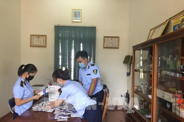 Gia Lai phát hiện 100 bộ Kit test nhanh COVID-19 không hóa đơn chứng từ