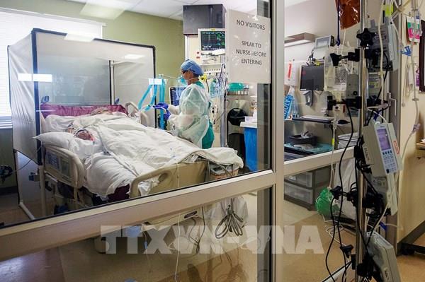 Đà phục hồi của kinh tế Mỹ "chệch hướng" do biến thể Delta