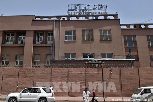 Quyền Thống đốc Ngân hàng trung ương Afghanistan trấn an ngân hàng trong nước