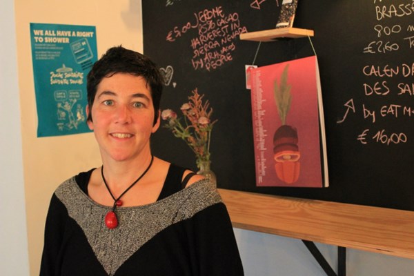 Gia đình "tín đồ" không rác thải tiết kiệm được 2.000 euro/năm nhờ sống xanh