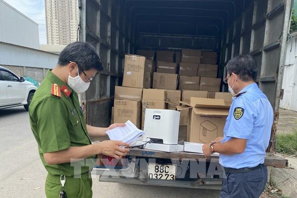 Hà Nội thu giữ hàng trăm máy tạo oxy không rõ nguồn gốc