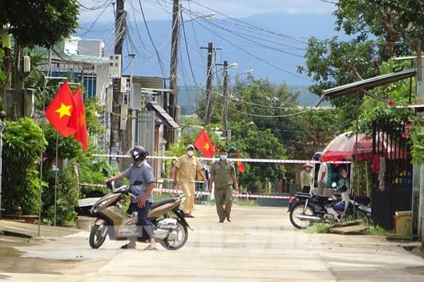Liên tiếp ghi nhận F0 trong cộng đồng, thành phố Pleiku phong tỏa nhiều điểm