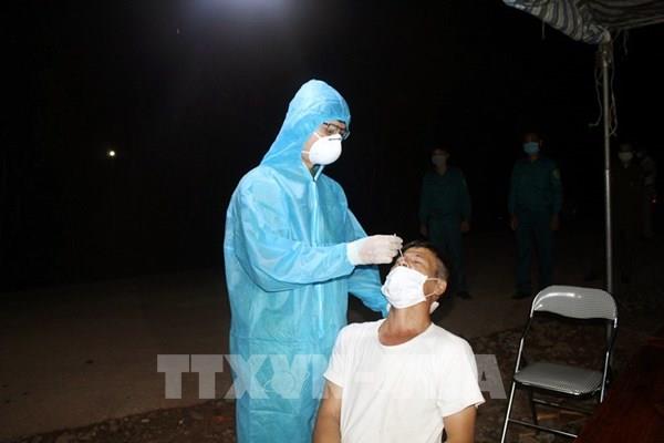 Móng Cái (Quảng Ninh) lập chốt test nhanh COVID-19 tại cửa ngõ