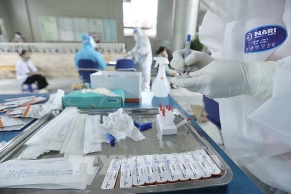 Hình ảnh Hà Nội xét nghiệm sàng lọc COVID-19 cho 100% người dân 