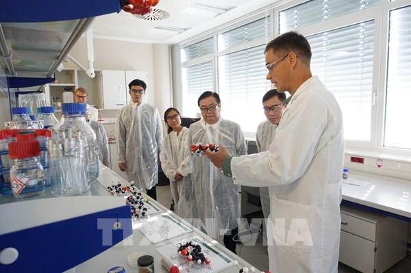 EU yêu cầu “đại gia” công nghệ sinh học Mỹ hủy thương vụ 7 tỷ USD